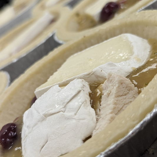 Chicken, Brie & Cranberry Pie - 30/Case
